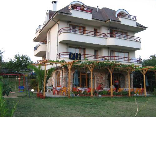 Villa Victoria