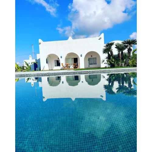 Villa viewpoint infinity pool jardin aucun vis-à-vis