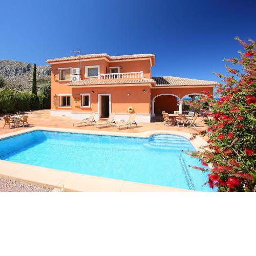 Villa Villa Corona by Interhome