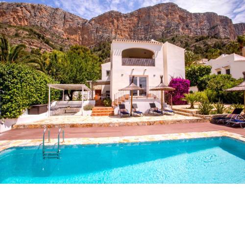 Villa Villa El Camino by Interhome