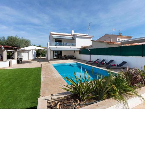 Villa Villa Isabel by Interhome