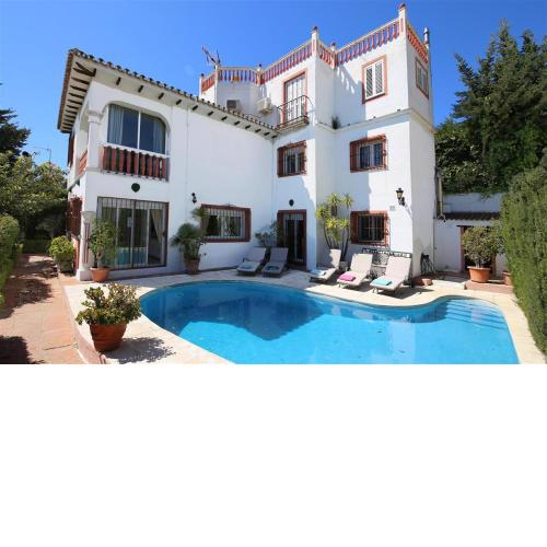 Villa VILLAKOL