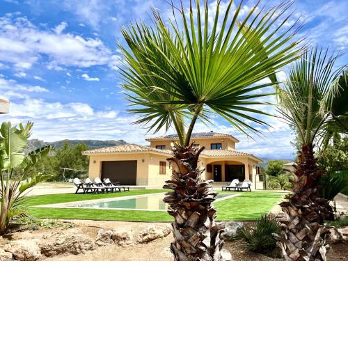 Villa Violeta 5bedroom air conditioned villa