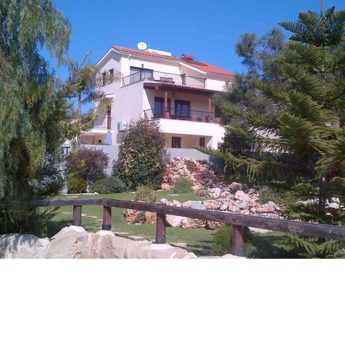 Villa Vounos - 5 Bedroom all en-suit with pvt pool