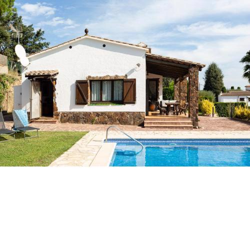 Villa with great mountain views