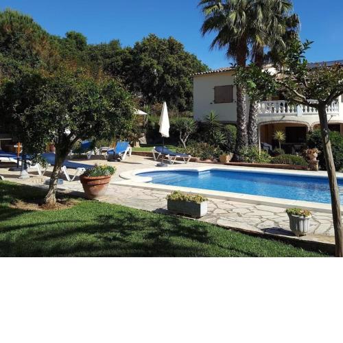 Villa Xarbi by Costabravaway