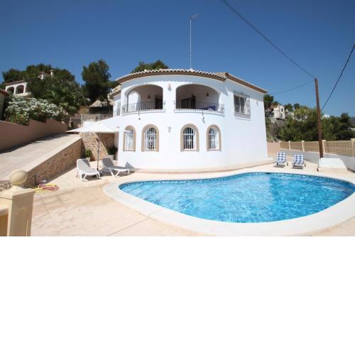 Villablanc - holiday home with private swimming pool in Benissa