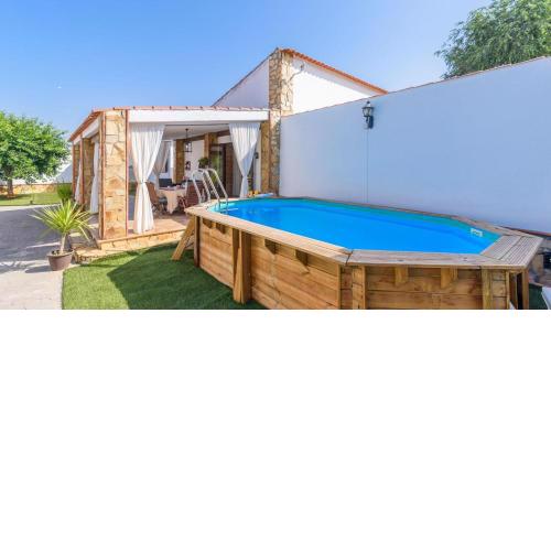 Villamada El Real de la Jara by Ruralidays