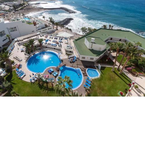 Villamar 39 - Two Bed with wraparound terrace with magnificent sea views