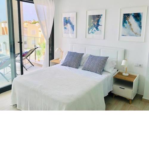 Villamartin Spacious Modern flat -3 pools jacuzzi tennis golf
