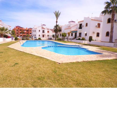 Villamartin Violetas holiday home