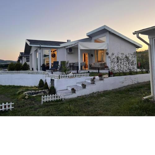 villas 21,22 Albena sea view