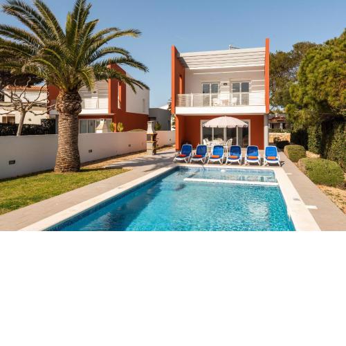 Villas Calan Bosch Emily