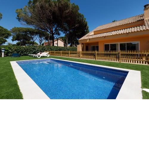 Villas con piscina a 120m de la Playa de Pals by La Costa Resort