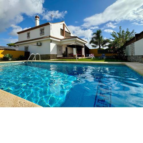 Villas Dehesa Roche Viejo