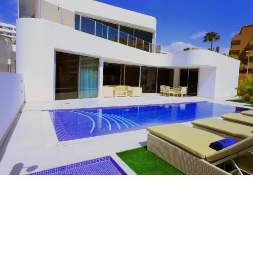 Villas Flamingo Resort