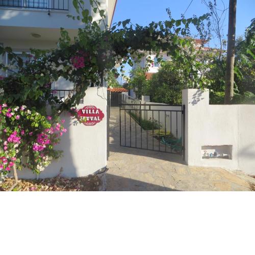 VillaSevval - Stunning 4-Bed Villa