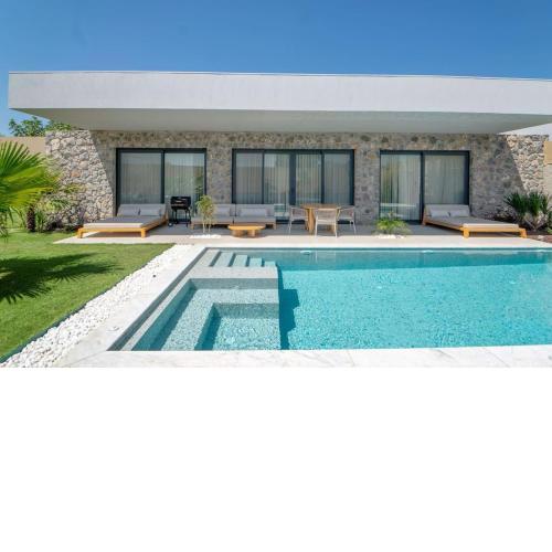 Viohouses 6- Luxury Private Korunaklı Özel Havuzlu