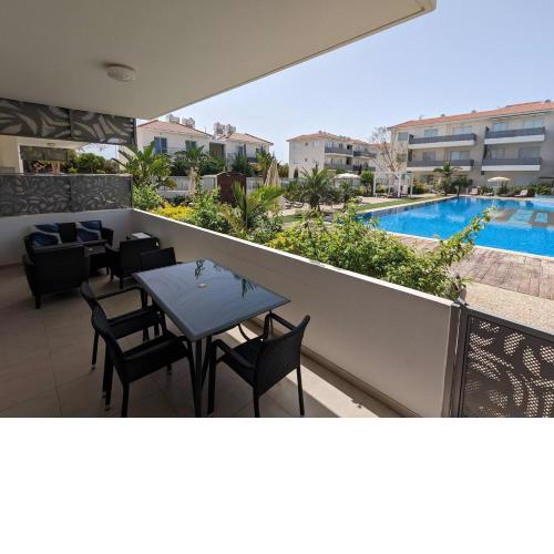 Violetta Apartment, Ground Floor Pool View