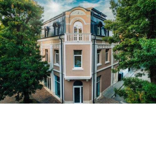 Хотел VIP APART HOUSE