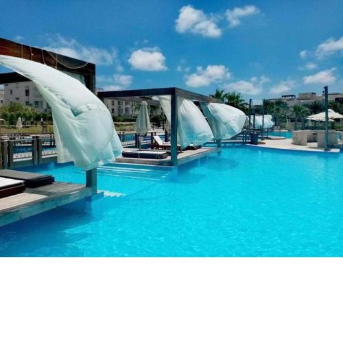 VIP Chalet Amwaj North Cost E Zone The Terrace