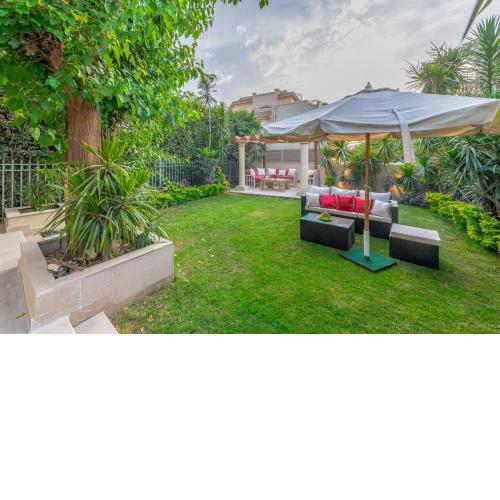 VIP Luxury House With Garden