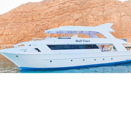 VIP Yacht Daily RENT