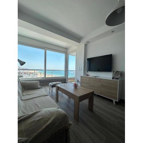 Virgen del Mar Suites frente al mar