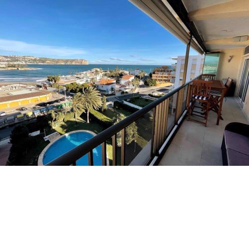 VistaArenal , fantastic views and at a few steps from the beach