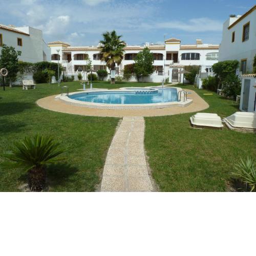 Vistabella golf flat with access to pool and parking