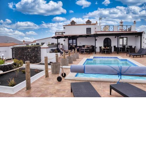Vistas 360-ROOMS AND VILLA