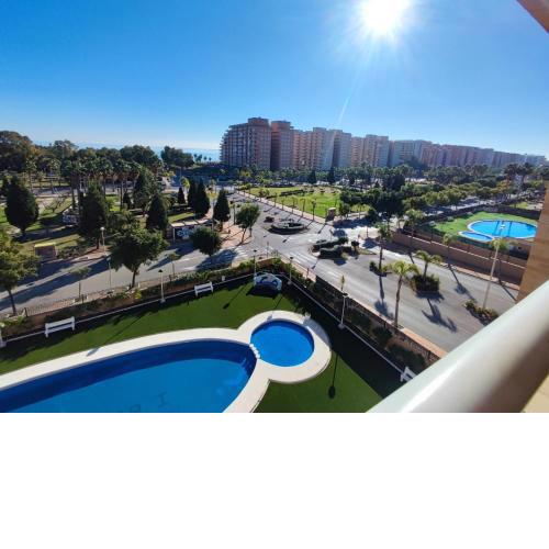 Vistas al mar en Apartamentos Azahar I