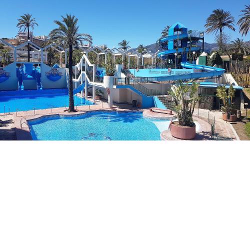 "VIVE BENAL BEACH" estudios con vistas al parque acuático