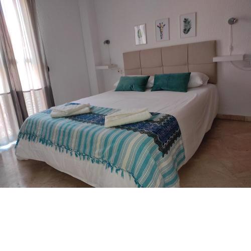Vive Huelva ARAGON 4 HABITACIONES WIFI 300MB