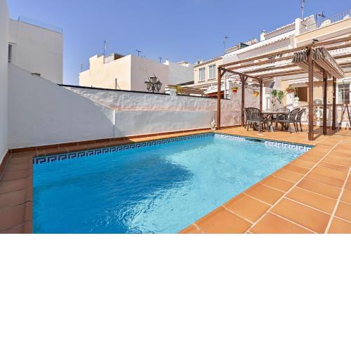 Vivienda con piscina