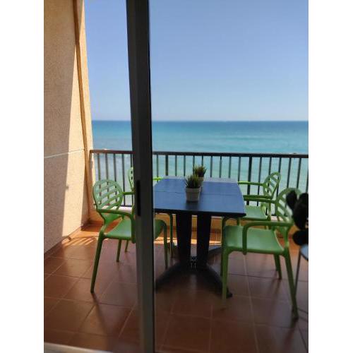 VIVIENDA CON VISTAS AL MAR