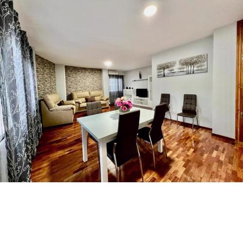 VIVIENDA REAL CON ENCANTO