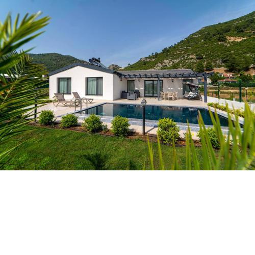 Voen Cadianda Villas