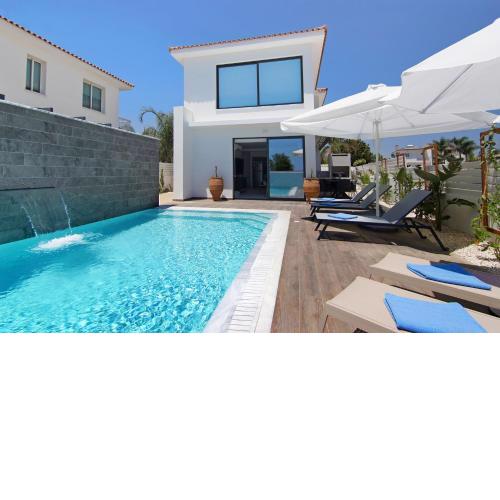 Votsalo Villa - 30m from Med Sea