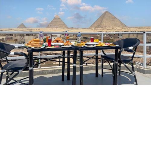 VOVA Pirámides view INN