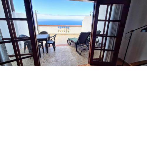 VV Mirador Isla Bonita "by henrypole home"