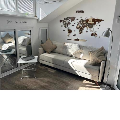 Wanderlust Studio by Rosy in Sofia City Center
