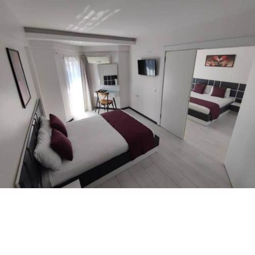 WB Weekend Otel