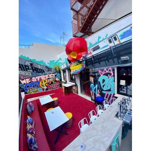 We Street Hostel - El Arenal-Albergue juvenil