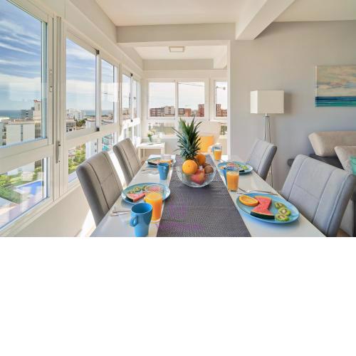 weforyou Sunset and Sea Views