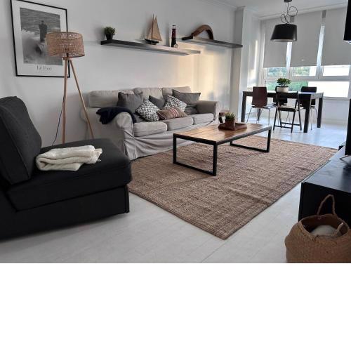 White Cozy Flat in Donostia
