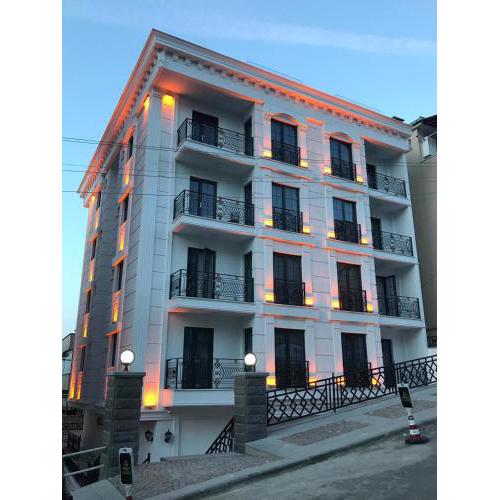 White Golden Suite Hotel