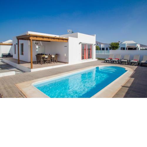 White House - Marina Rubicon - Playa Blanca