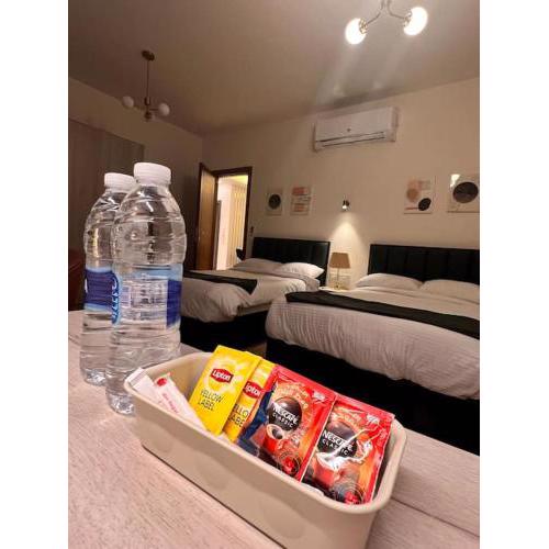 White Palace served Apartment 32