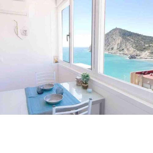 Wifi La Cala, Benidorm sea-views apartment